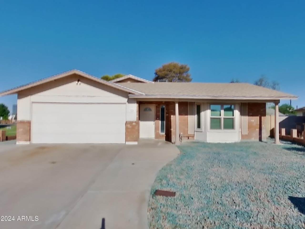728 Enid Avenue - Photo 1
