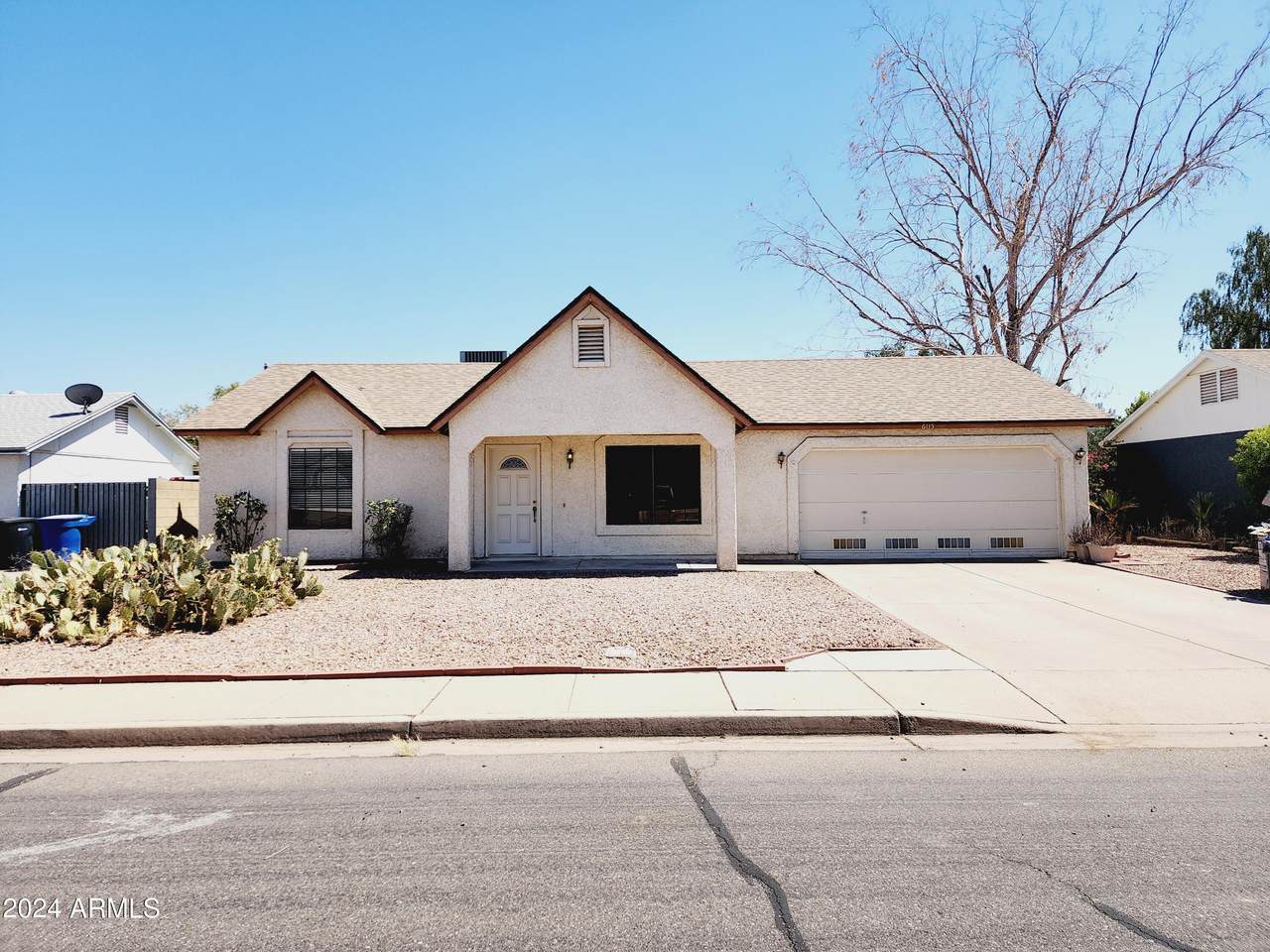 6115 Laredo Street - Photo 1