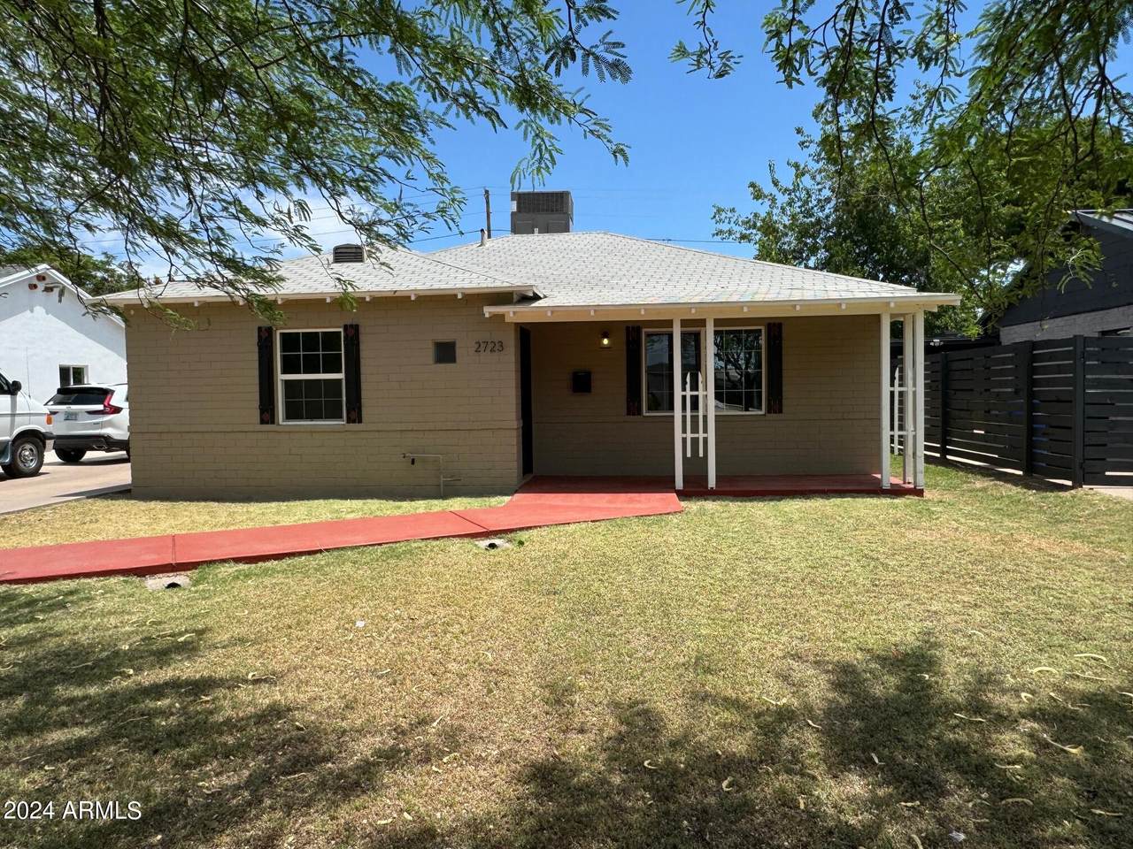 2723 Greenfield Road - Photo 1