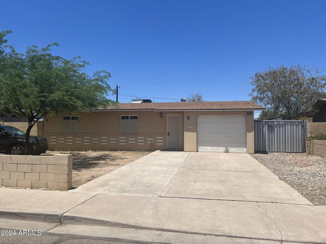 2144 Cholla Street - Photo 1