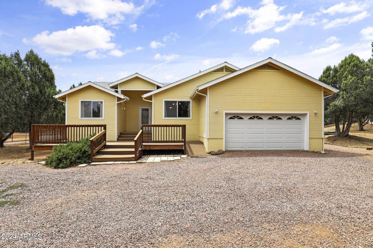 438 Round Valley Road - Photo 1
