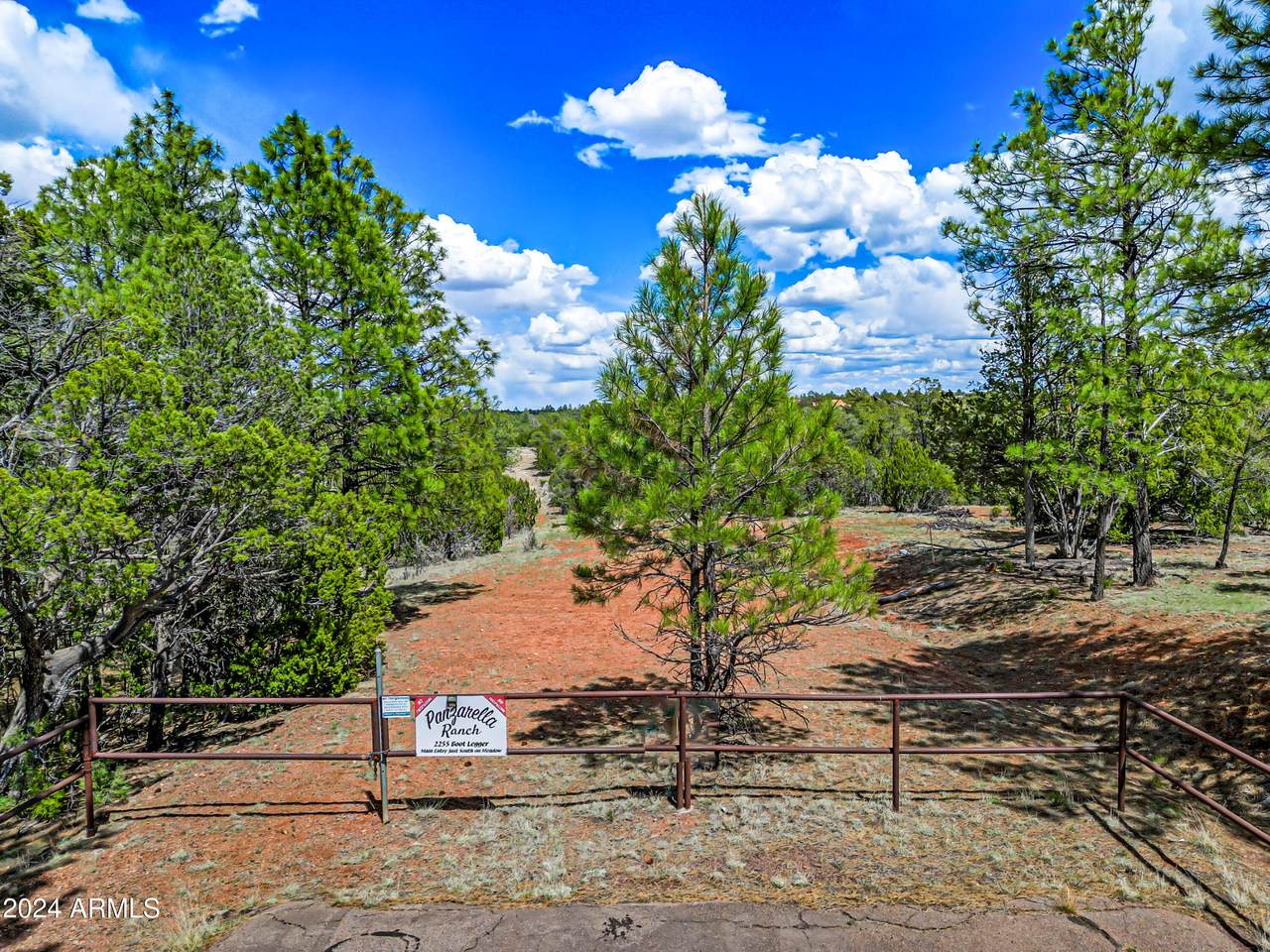 https://bt-photos.global.ssl.fastly.net/armls/1280_boomver_1_6729602-2.jpg