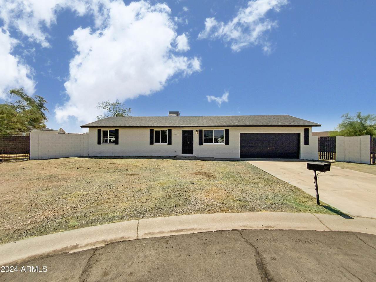 11043 Elton Avenue - Photo 1