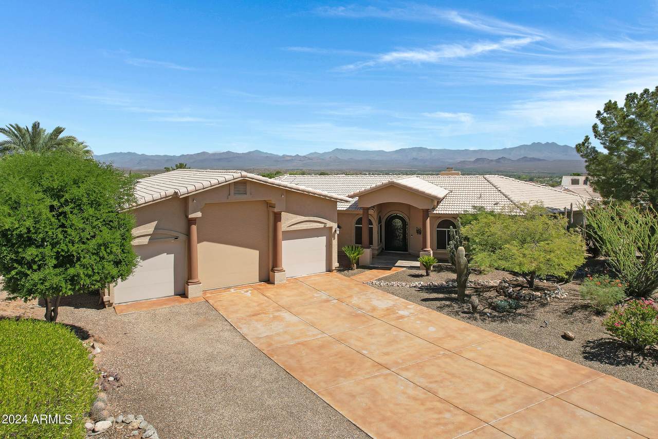 15724 Sunflower Drive - Photo 1