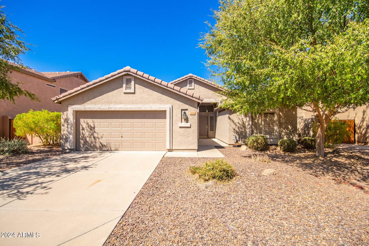 306 Nevada Way - Photo 1