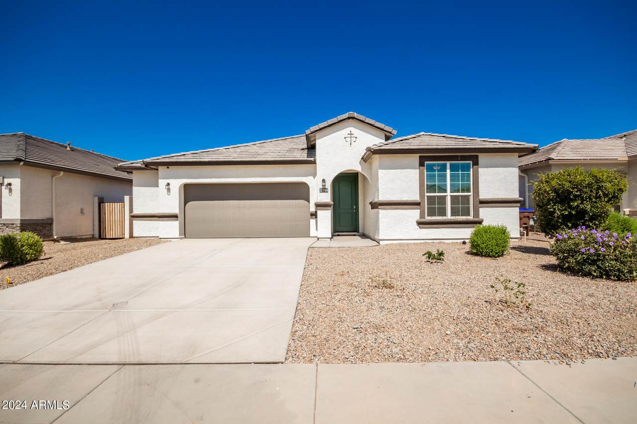 37784 San Sisto Avenue - Photo 1