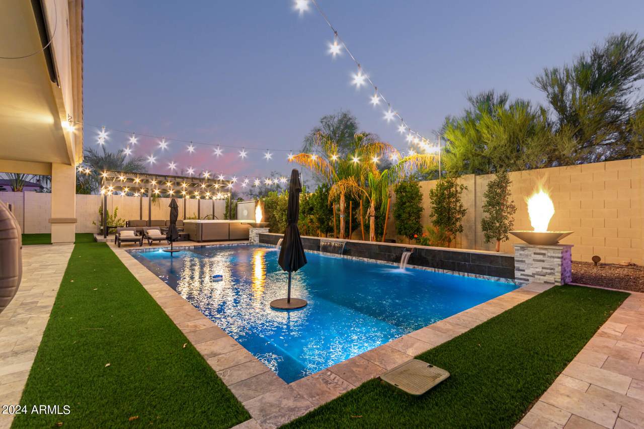 6827 Ivyglen Street - Photo 1