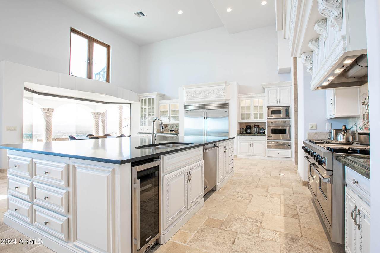 5400 Valle Vista Road - Photo 1