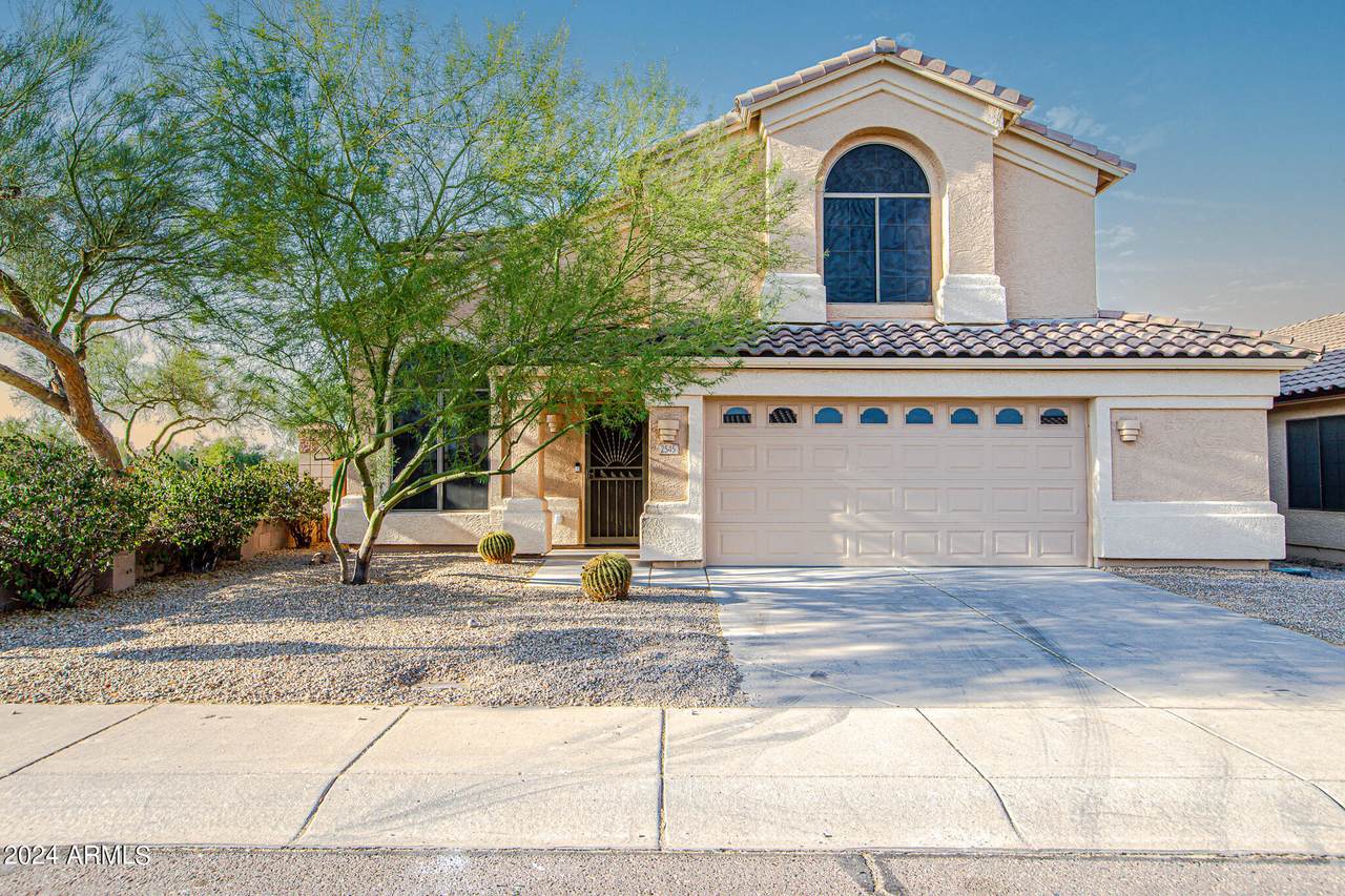 2545 Vista Bonita Drive - Photo 1