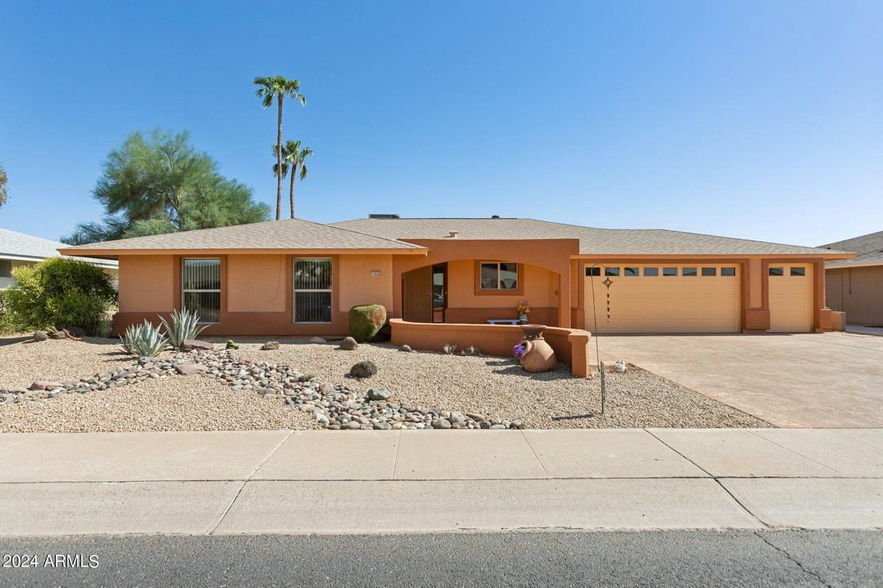 10004 Desert Forest Circle - Photo 1