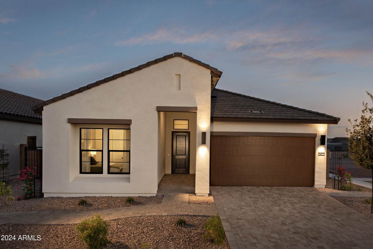 668 Aurora Drive - Photo 1