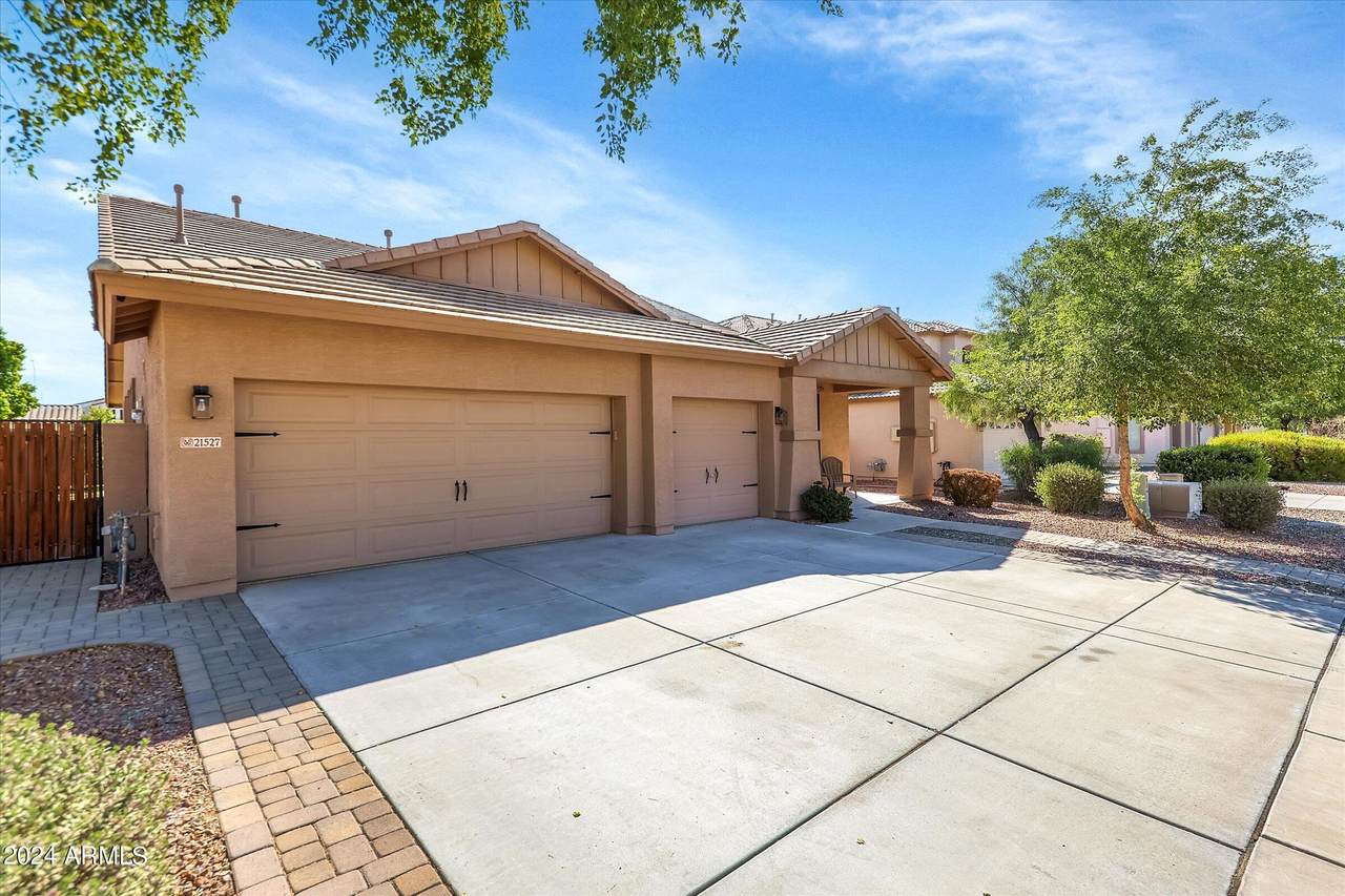 21527 78TH Lane - Photo 1