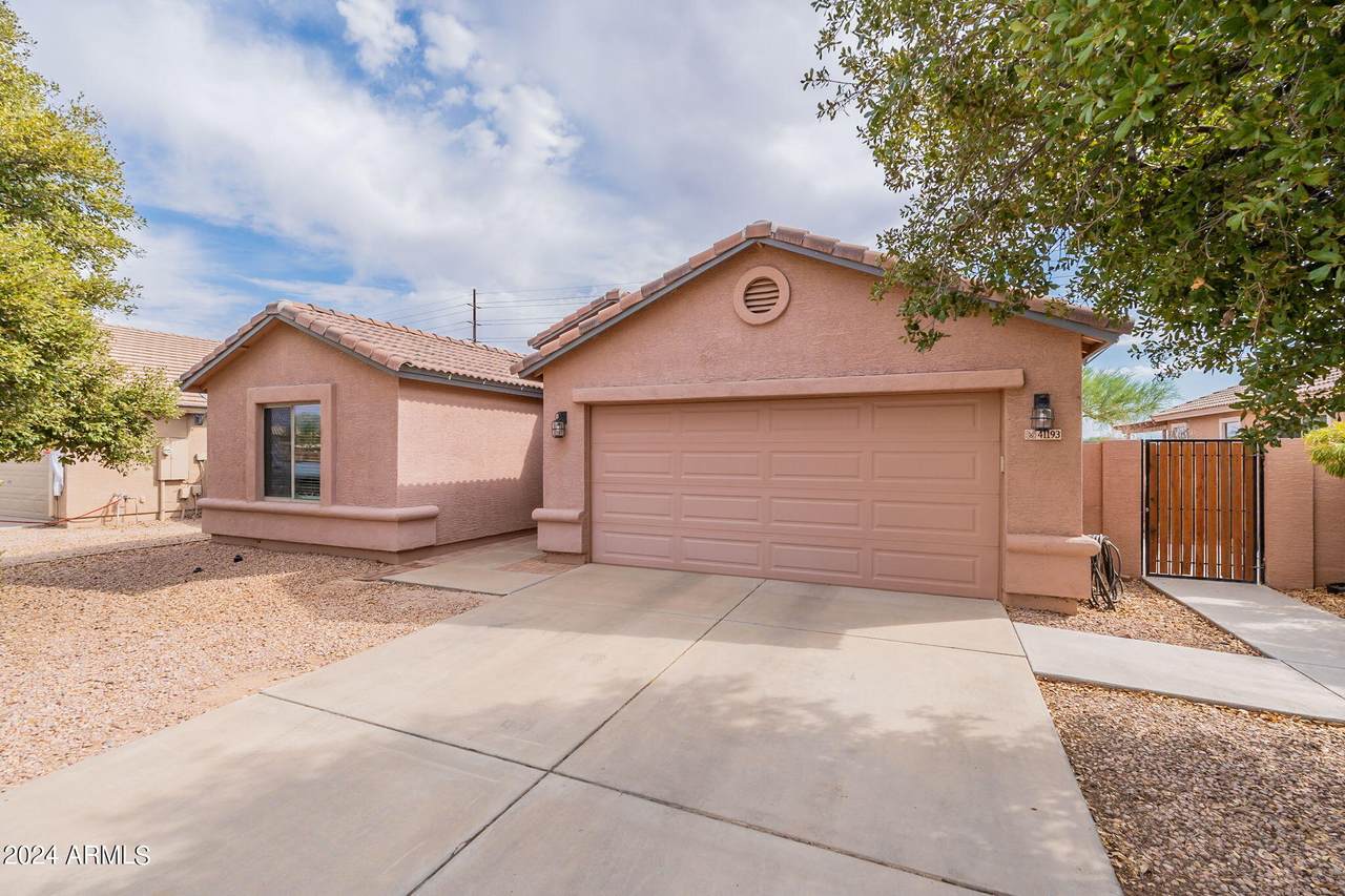 41193 Rose Lane - Photo 1
