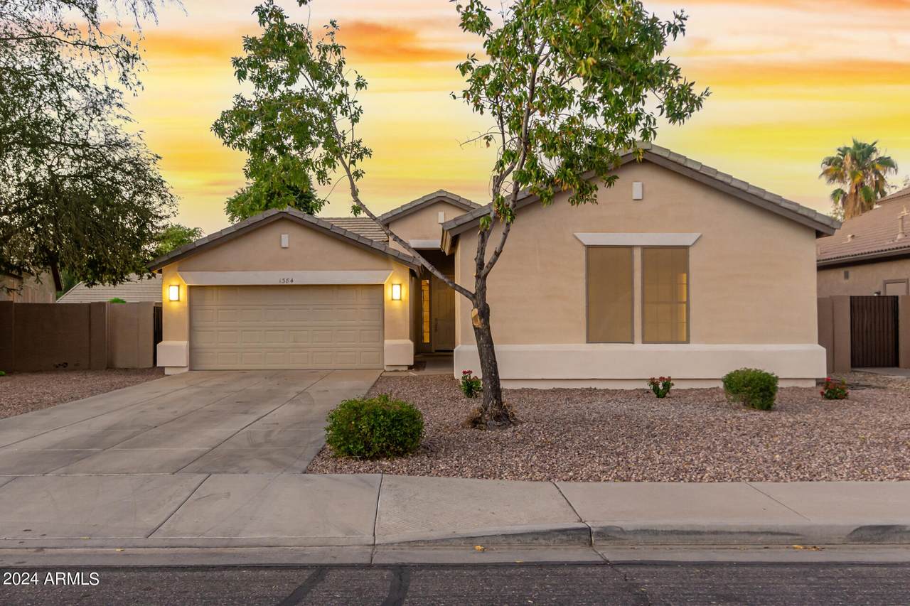 1384 Morelos Street - Photo 1