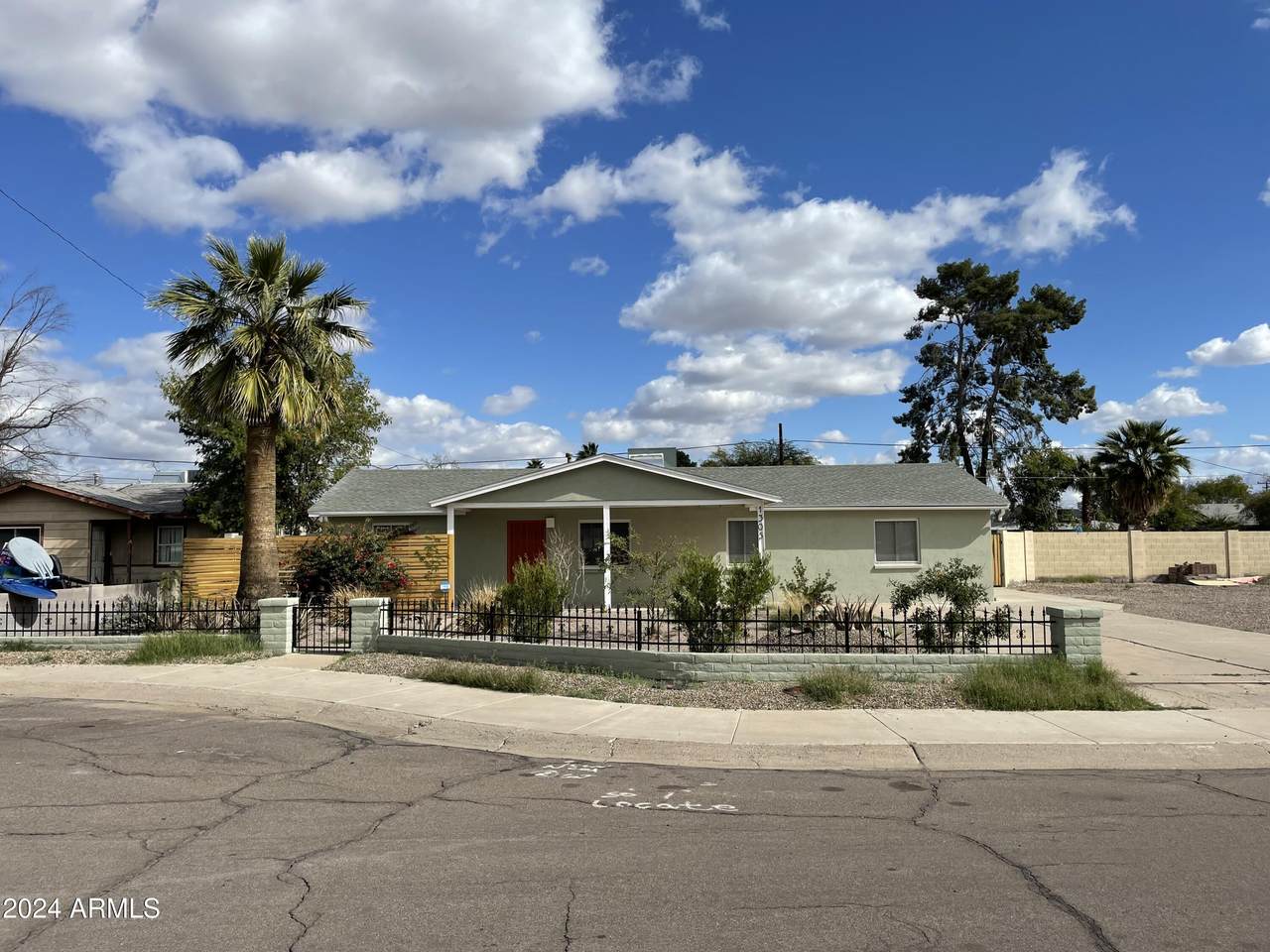 1305 Frances Street - Photo 1