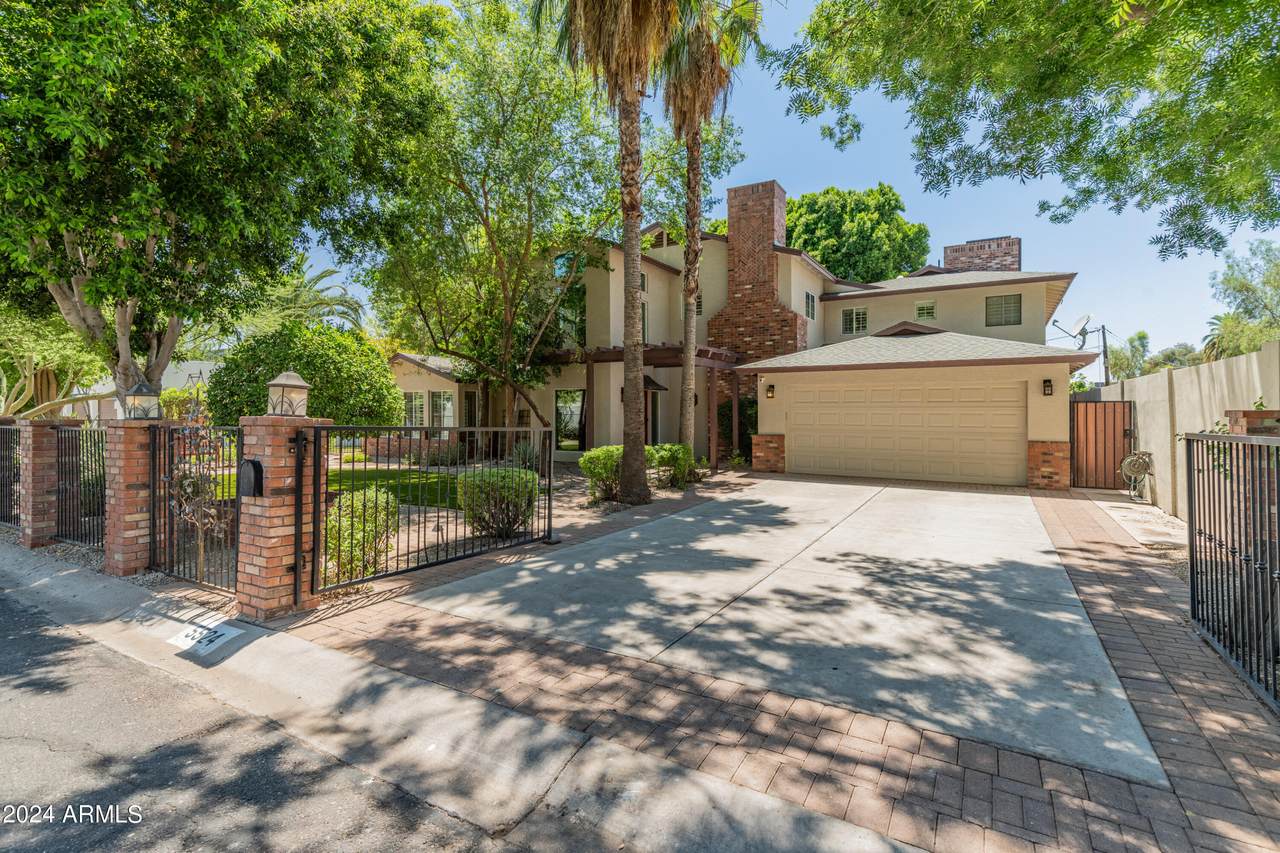 5524 3rd Avenue - Photo 1