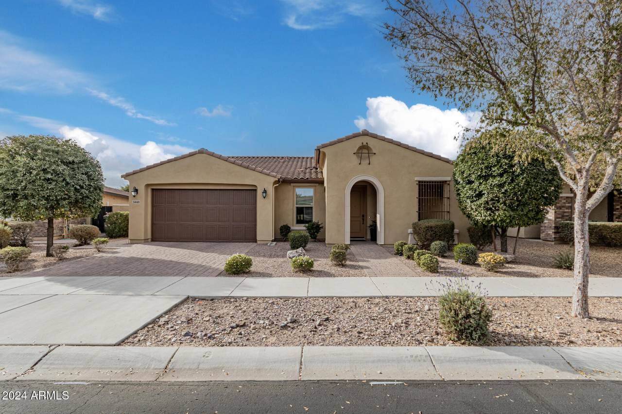 5440 Abbey - Photo 1