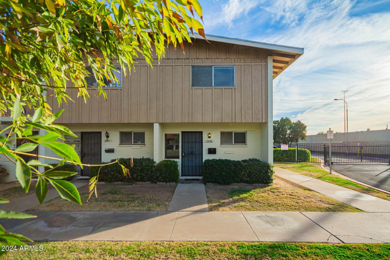 2449 Missouri Avenue - Photo 1