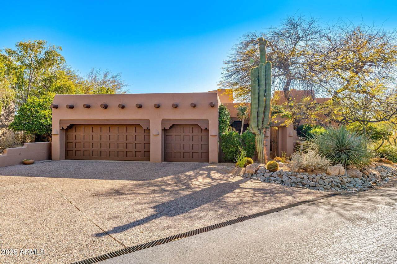1084 Boulder Drive - Photo 1