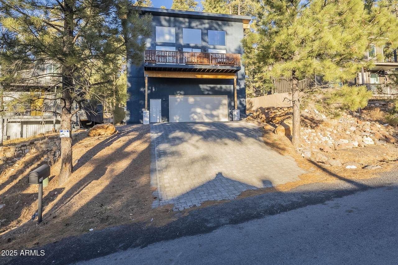 763 Comanche Street - Photo 1