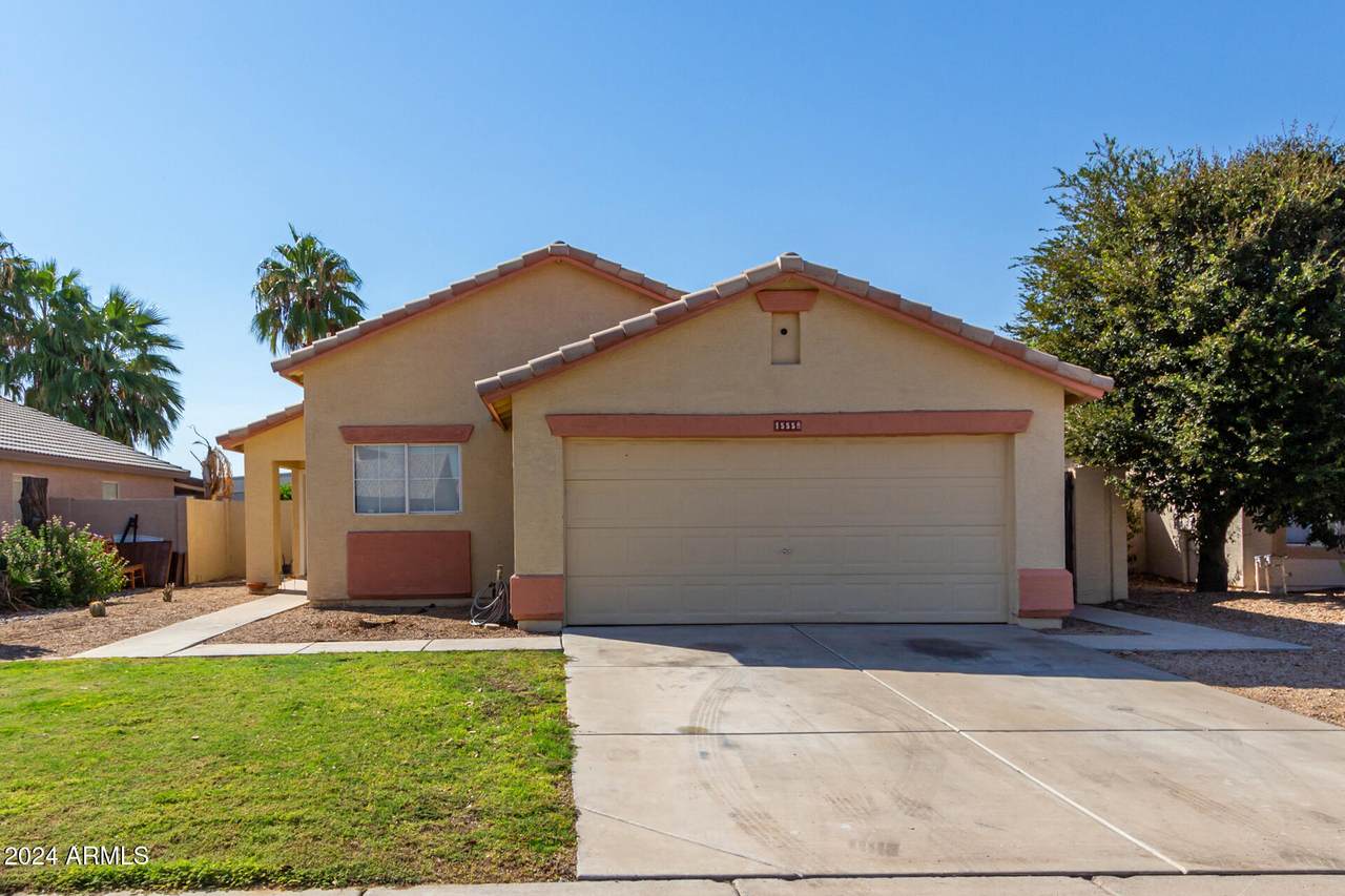 15558 136TH Lane - Photo 1