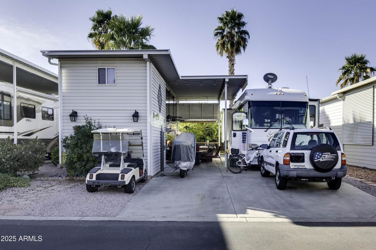 17200 Bell Road - Photo 1