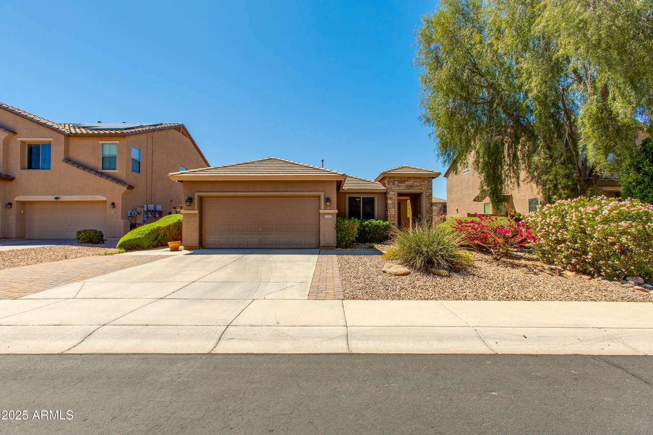 29374 68TH Lane - Photo 1