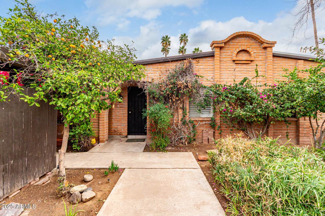 3046 32ND Street - Photo 1