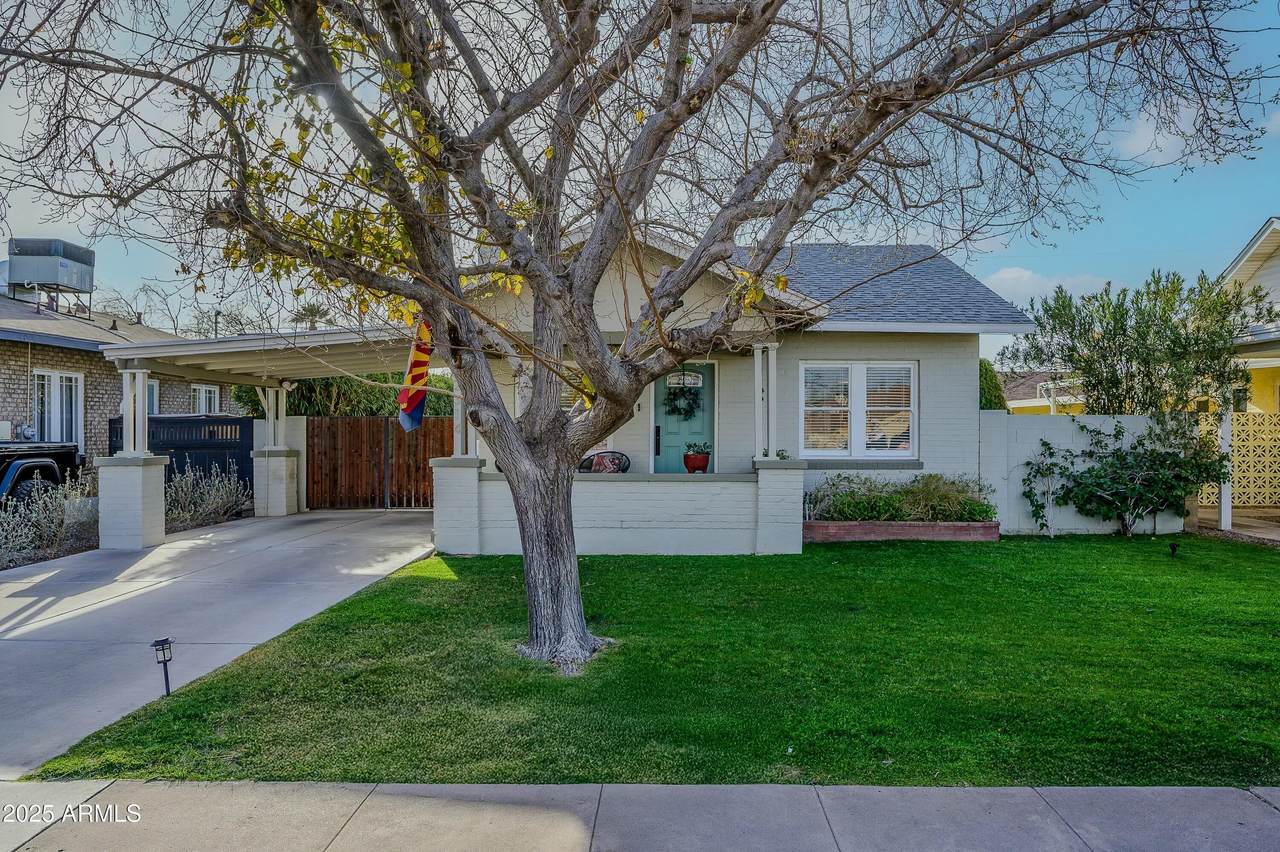 2314 11th Street - Photo 1