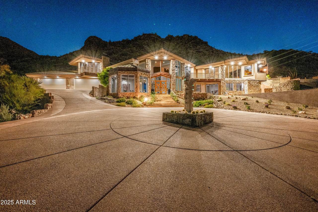 8060 Mummy Mountain Road - Photo 1