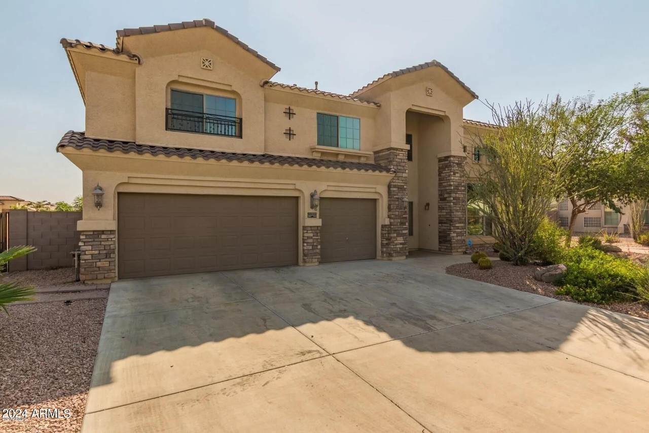 10922 153RD Lane - Photo 1