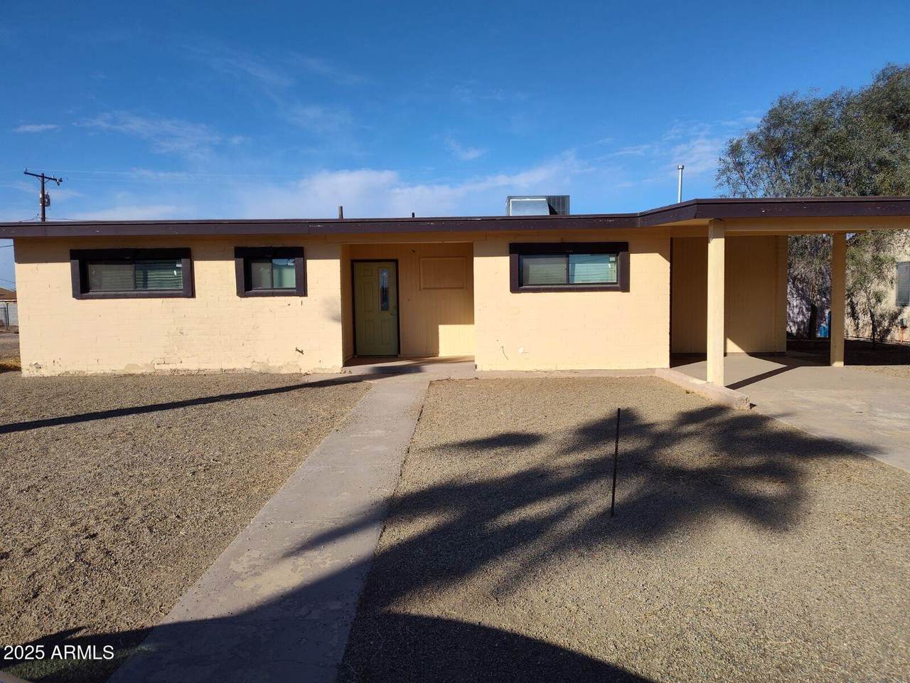 9346 Santa Cruz Boulevard - Photo 1