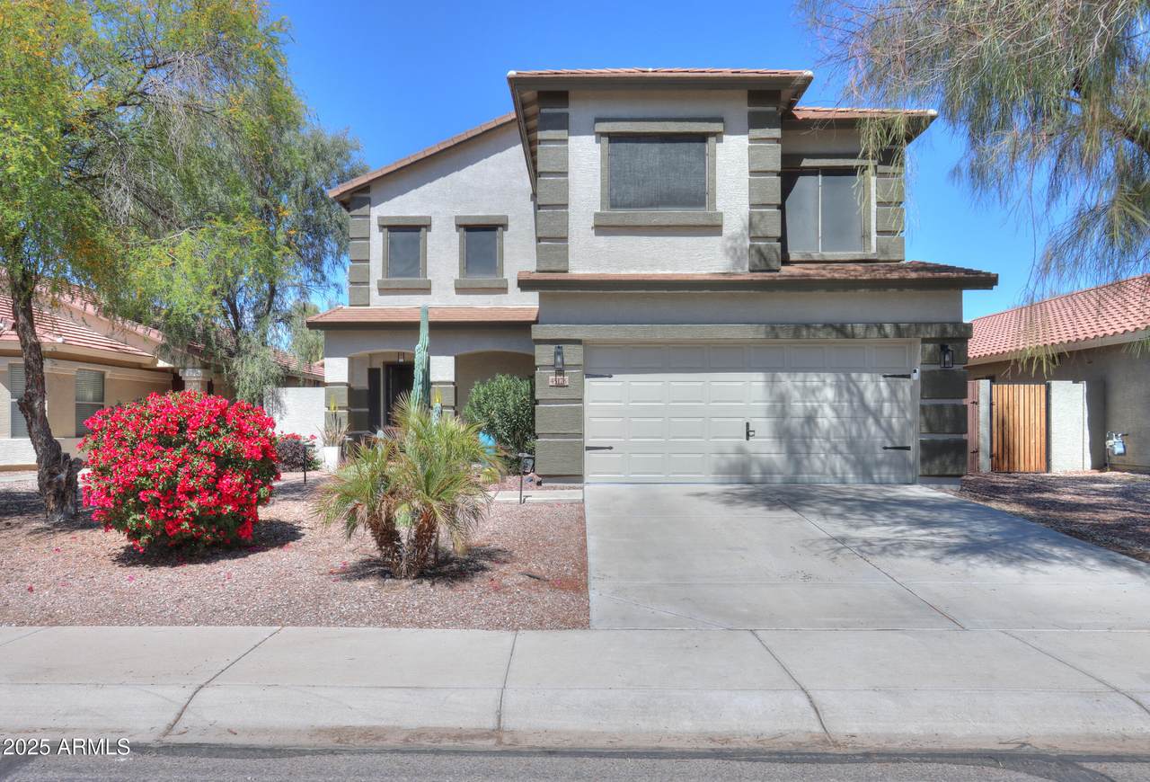 45176 Alamendras Street - Photo 1