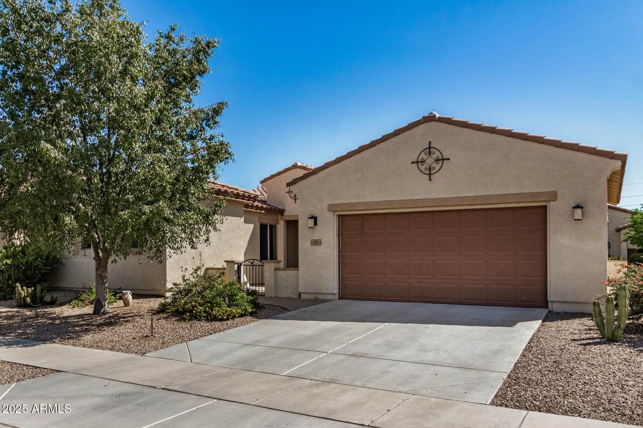 240 Monterey Court - Photo 1