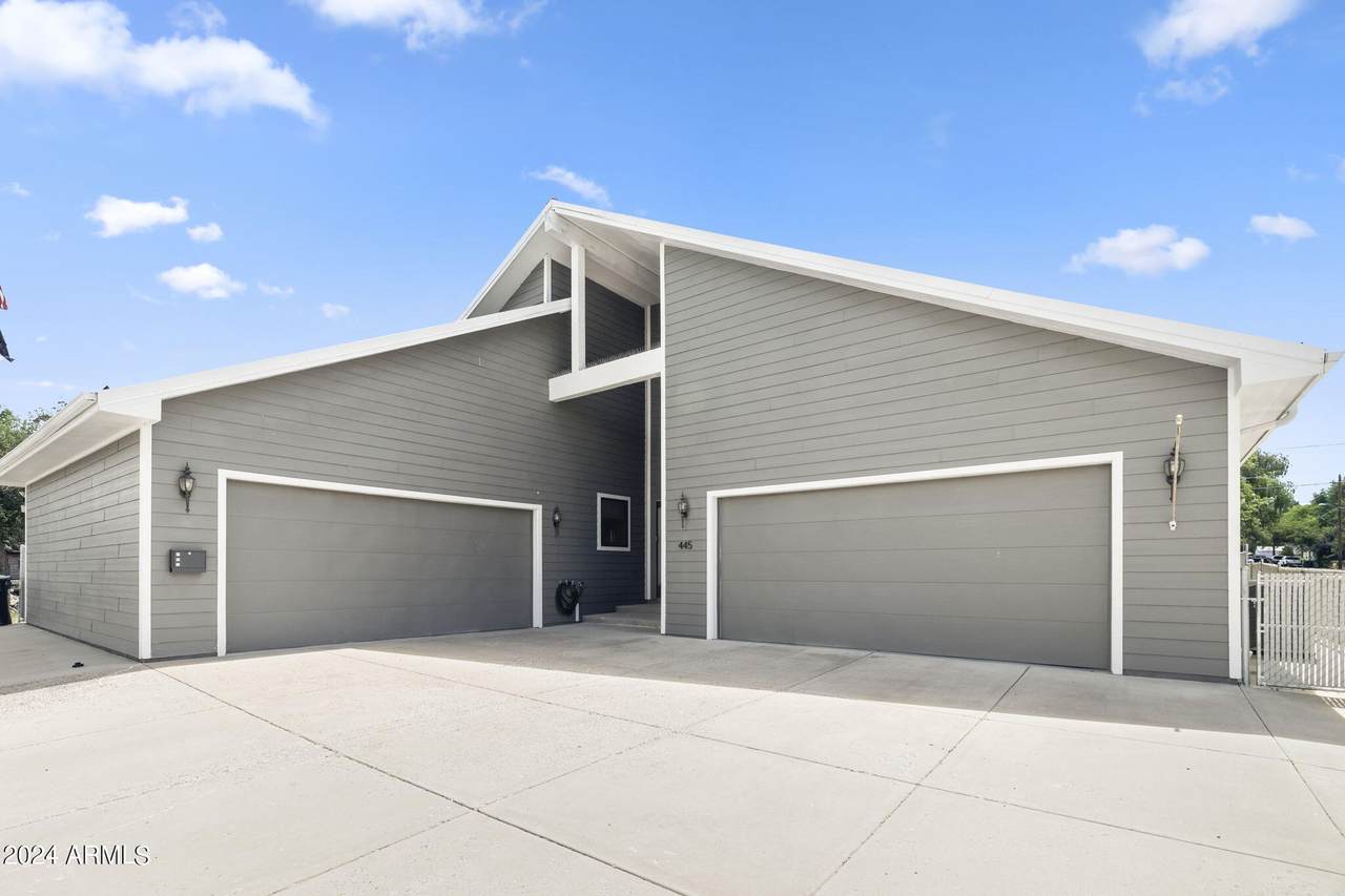 445 Grant Avenue - Photo 1
