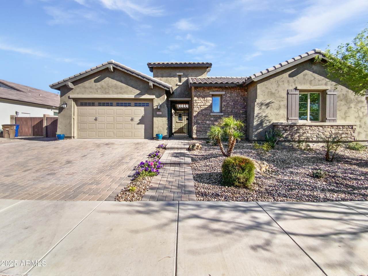 20075 Kestrel Street - Photo 1