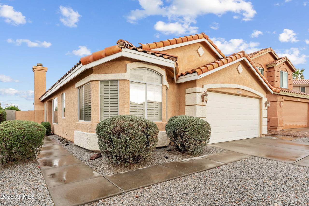 16823 8TH Street - Photo 1