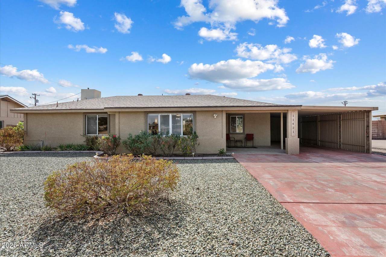 11421 Lakeshore Drive - Photo 1
