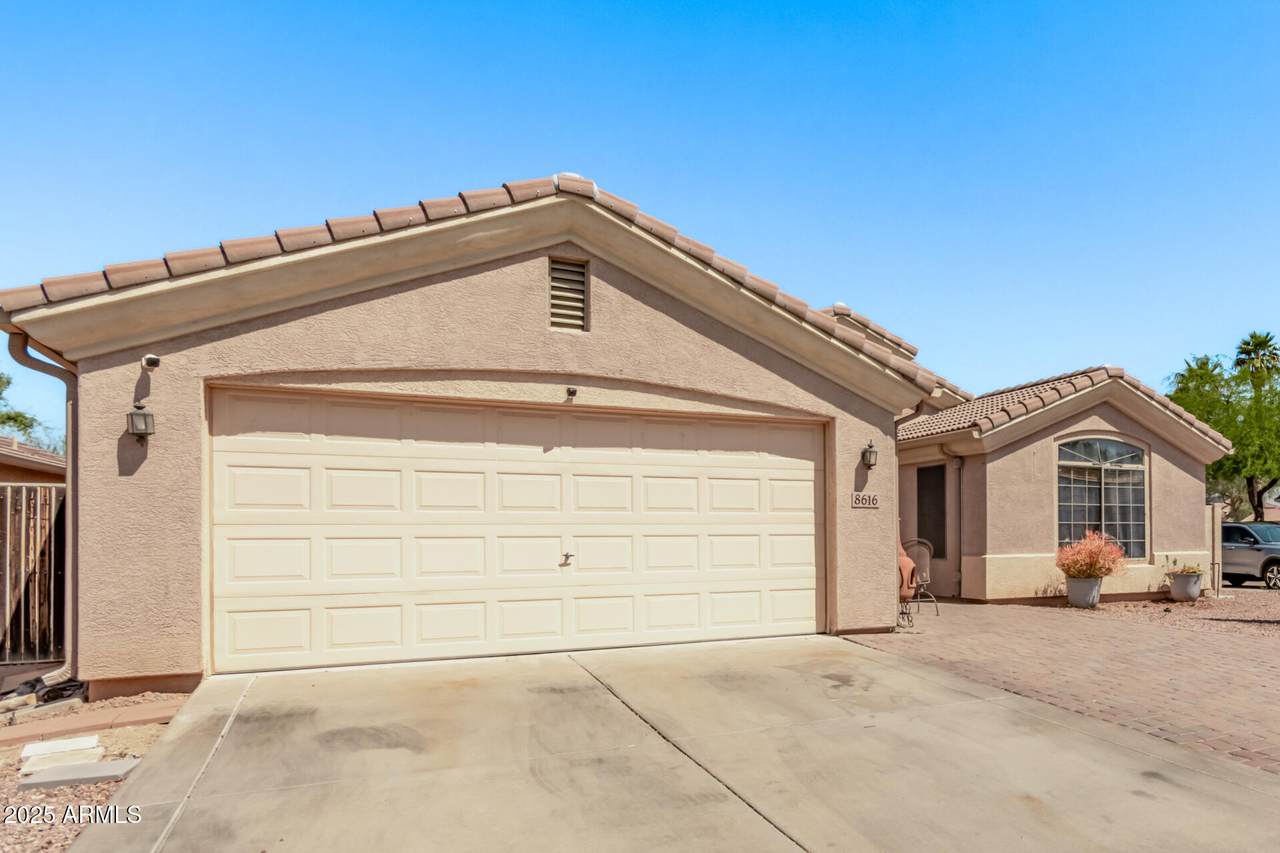 8616 Mohave Street - Photo 1
