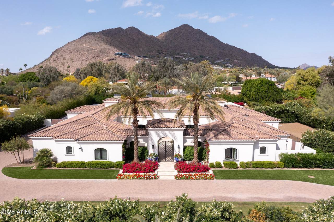 5220 Casa Blanca Drive - Photo 1