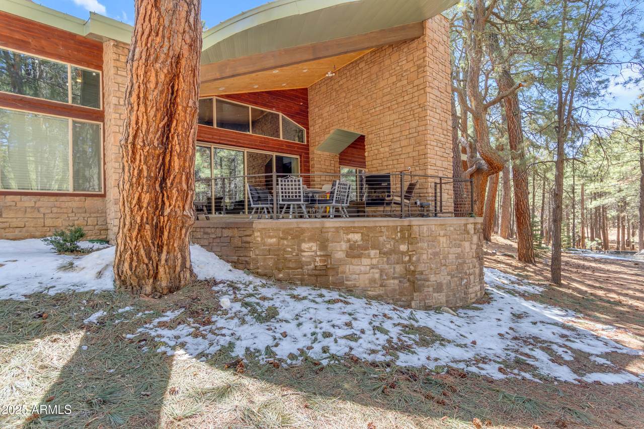625 Trout Springs Road - Photo 1