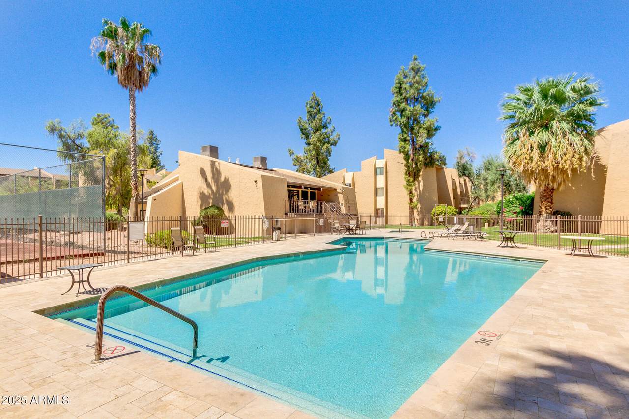 8055 Thomas Road - Photo 1