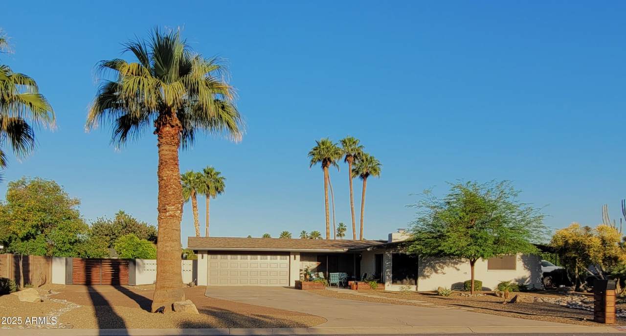 202 Florence Avenue - Photo 1