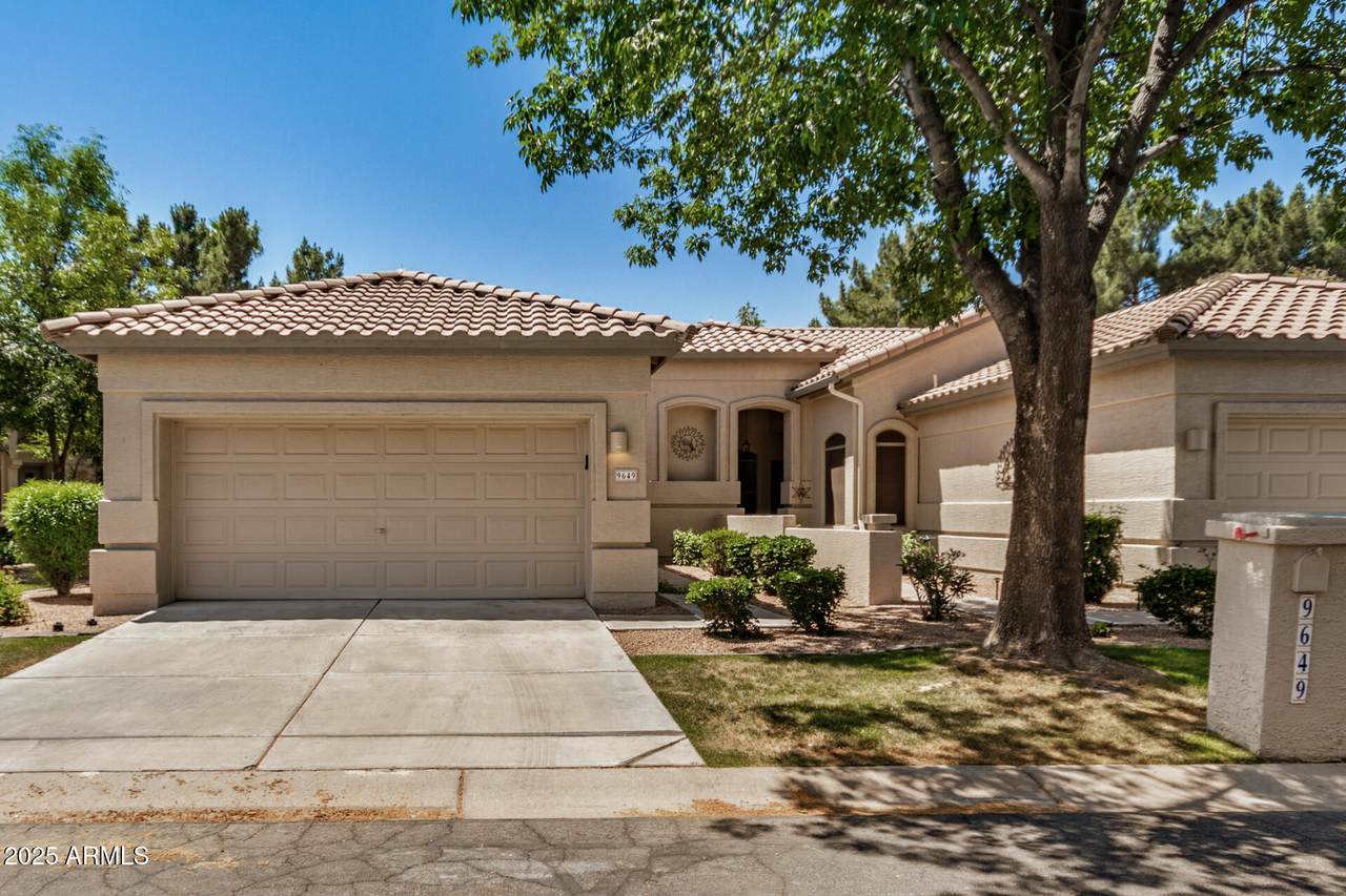9649 Holiday Way - Photo 1
