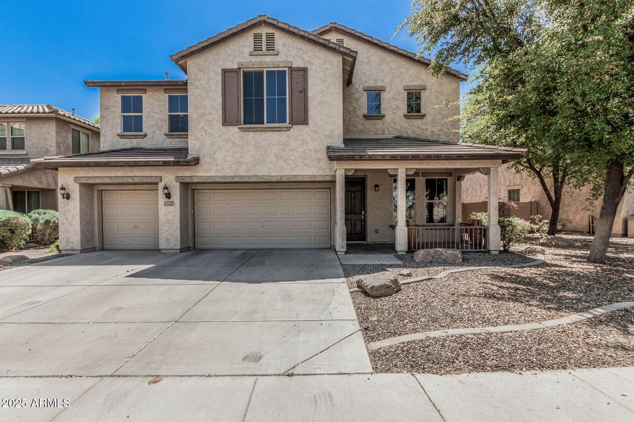 10945 Storia Avenue - Photo 1