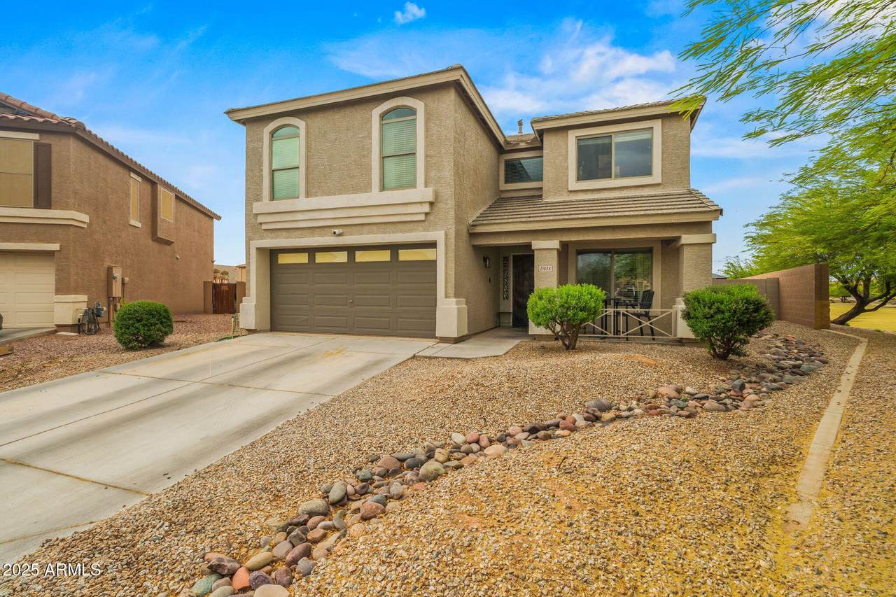 21033 Alexis Avenue - Photo 1
