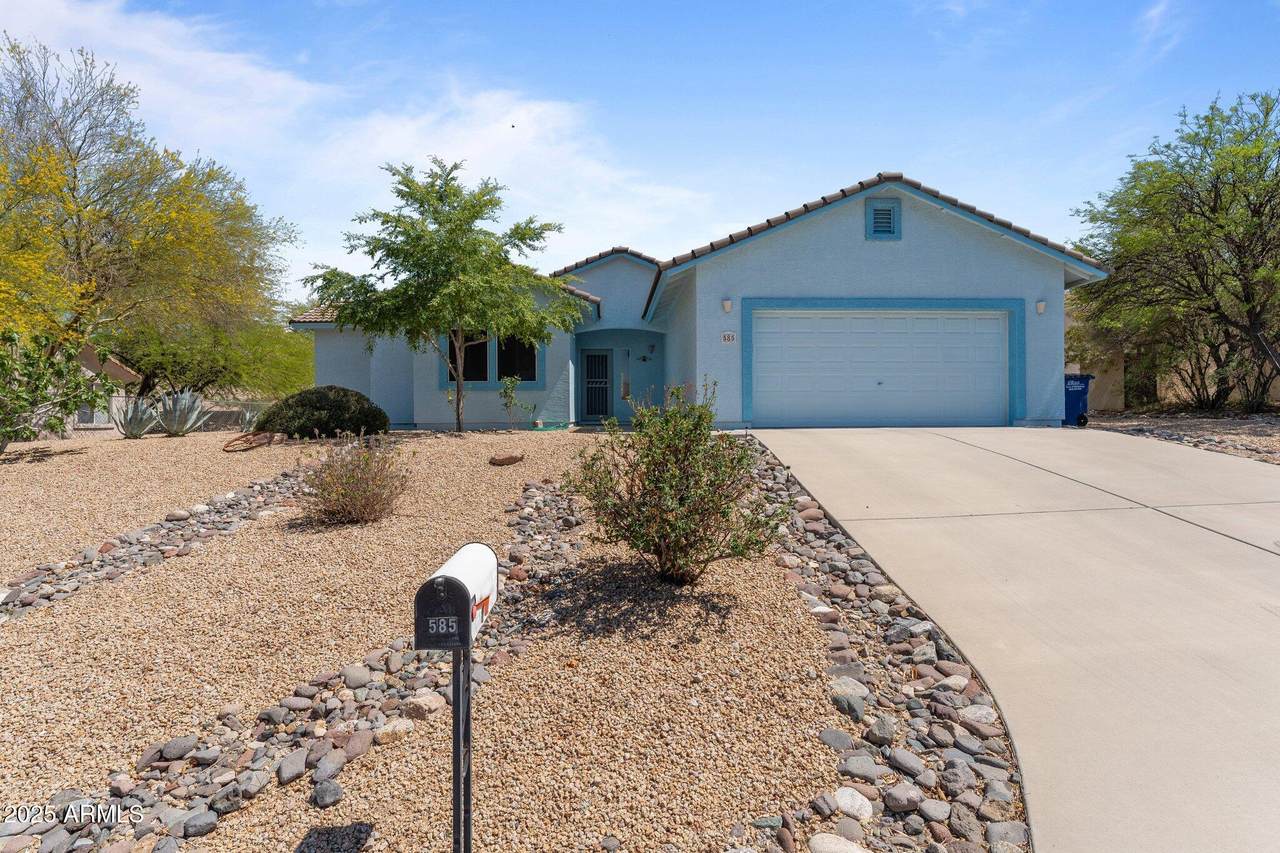 585 Lincoln Street - Photo 1