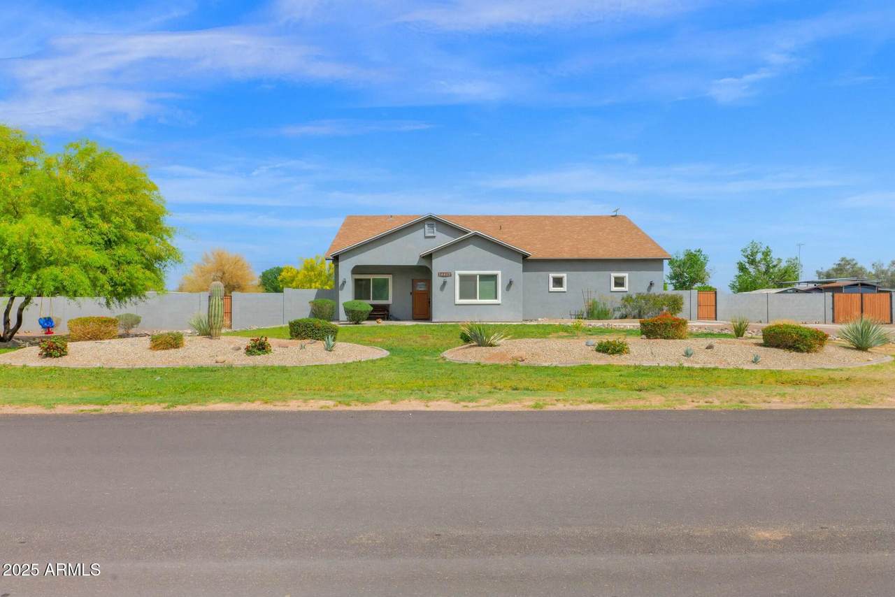 14415 184TH Avenue - Photo 1
