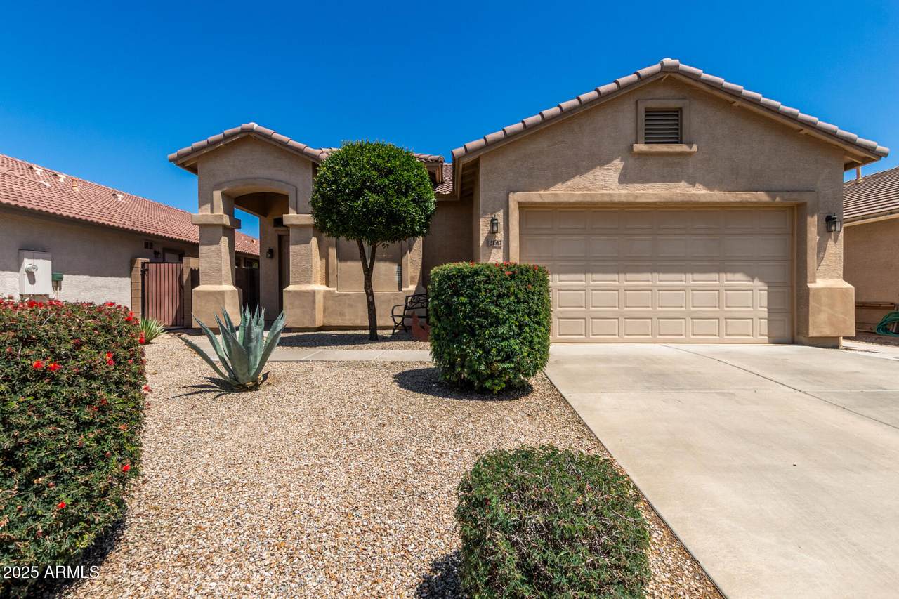 21563 Greenway Road - Photo 1