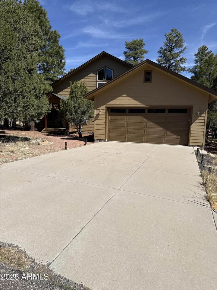 5254 Starlight Drive - Photo 1